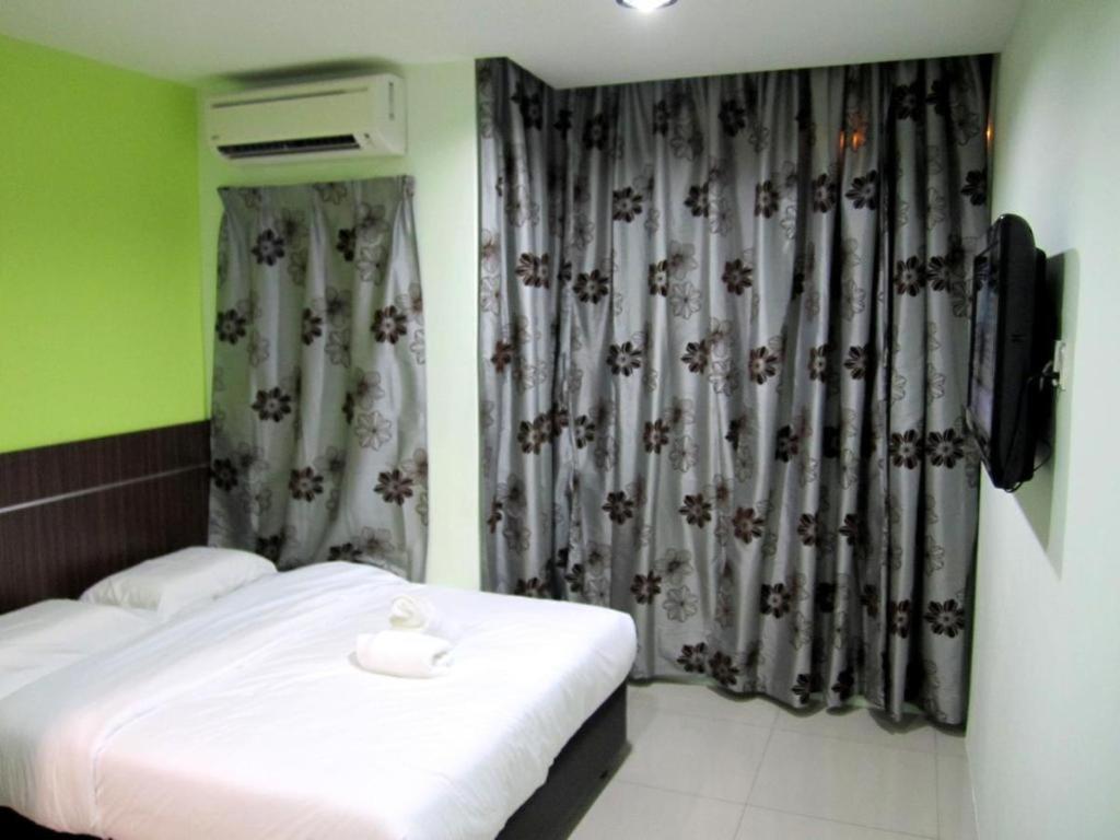 Eco Hotel Putra Kajang Exterior foto